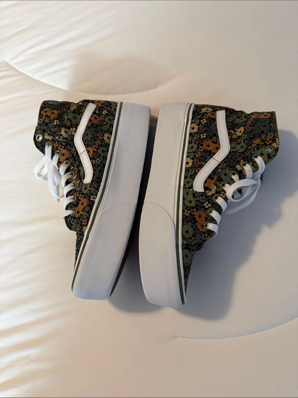 VANS
Sk8-Hi Printed Tapered Stackform Sneakers - Picture 6 of 11